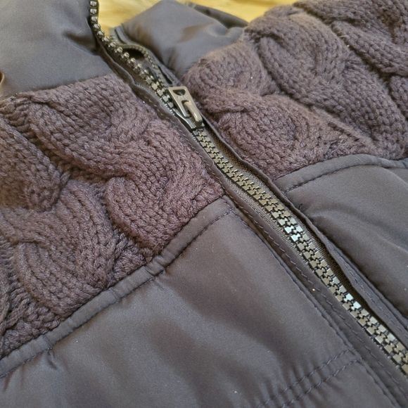 Aeropostale Womens Knit Puffer Jacket Vest Size Small Navy Blue Hooded Faux Fur - Picture 9 of 9